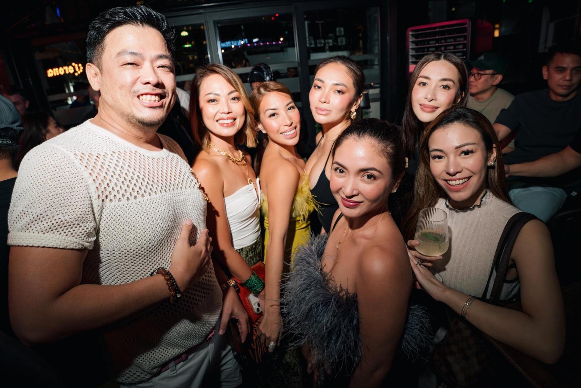 마카티 Mad Monkey Manila 호스텔 외부 사진